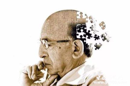 阿爾茲海默癥病因癥狀簡介怎樣預防阿爾茲海默癥？