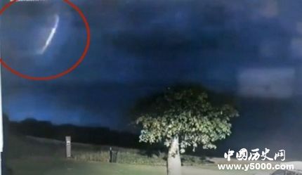 澳洲夜空神秘光圈世界上出現(xiàn)過哪些神秘的UFO事件？