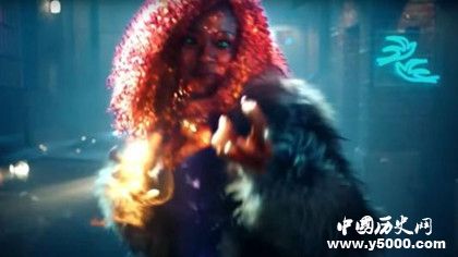 美劇《泰坦》人物情節(jié)分析：《泰坦》超燃美??！