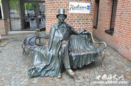 安徒生簡(jiǎn)介安徒生作品安徒生的真實(shí)身份 安徒生簡(jiǎn)介安徒生作品安徒生的真實(shí)身份