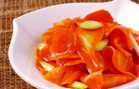 炒胡蘿卜可以放醋嗎