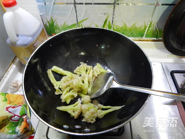 麻香有機(jī)花菜的做法