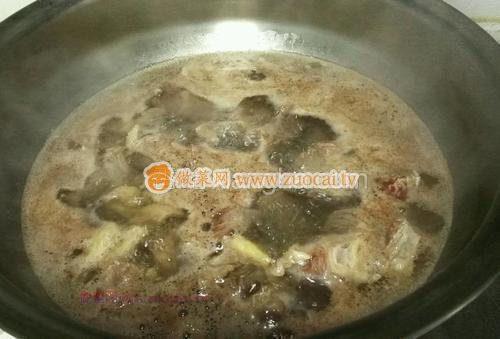 蘿卜燉牛腩的做法