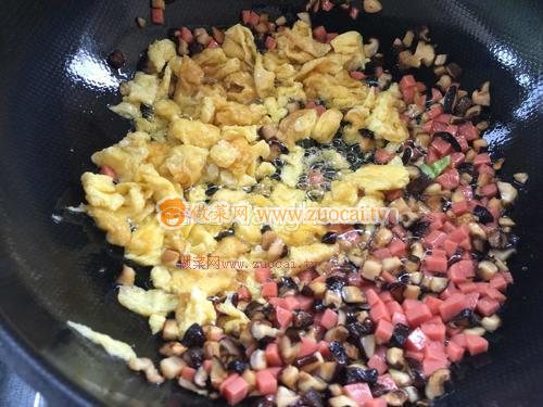 什錦炒飯的做法