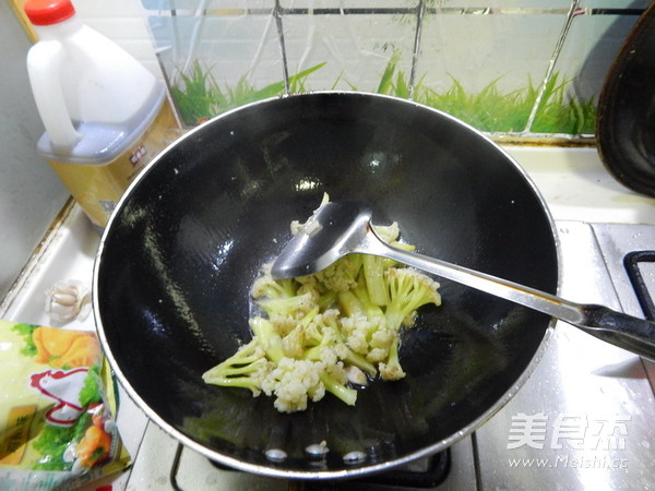 麻香有機(jī)花菜的做法