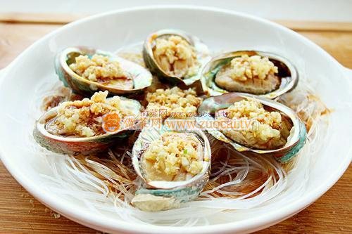 蒜蓉粉絲蒸鮑魚(yú)的做法