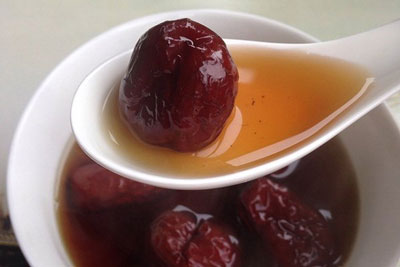 用紅棗煲湯需要去核嗎，紅棗去核后煲湯不上火