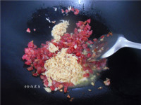 蘿卜臘腸粑粑的做法步驟6