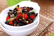 涼拌黑木耳怎么做好吃