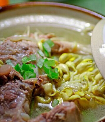 黃豆芽排骨湯怎么做？