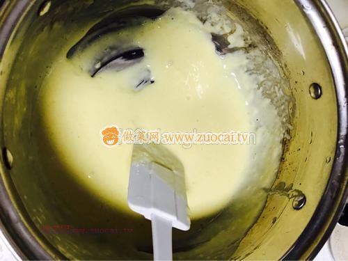 酸奶蛋糕(6寸)的做法