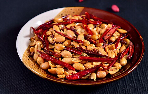 麻辣花生米怎么做？