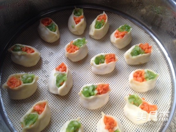 鴛鴦?wù)麸湹淖龇?/ data-D9A7=