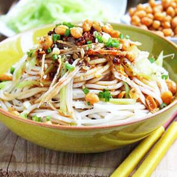 美味的四川雞絲涼面怎么做？