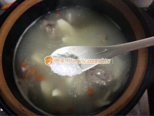 山藥燉排骨的做法