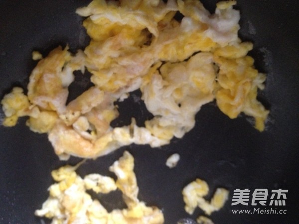 鴛鴦?wù)麸湹淖龇?/ data-AJ8N=