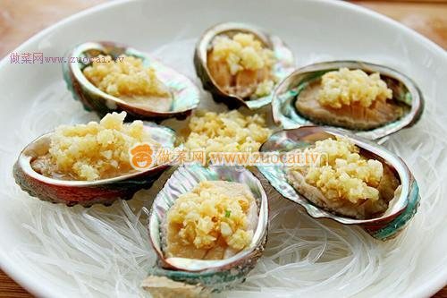 蒜蓉粉絲蒸鮑魚(yú)的做法