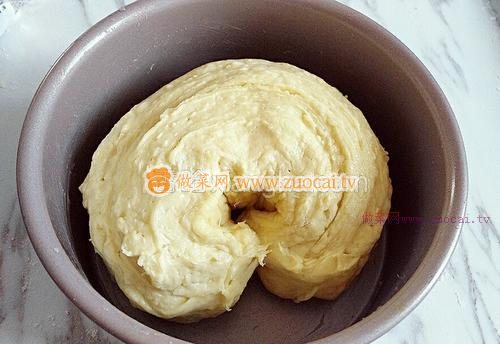 丹麥?zhǔn)炙好姘淖龇?/ data-MjNn=