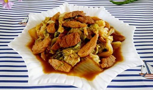 家常菜大白菜燒肉怎么做?