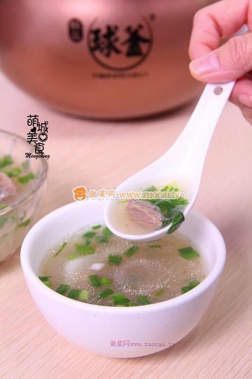 一碗暖粒粒的羊肉湯的做法