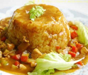 日式咖喱飯的做法 日式咖喱飯的功效 日式咖喱飯的營養(yǎng)價值