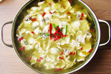 酸菜魚(yú)火鍋的做法,重慶酸菜魚(yú)火鍋