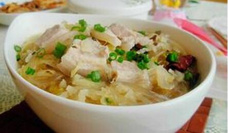 酸菜白肉粉條怎么做？