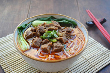 美國(guó)加州牛肉面