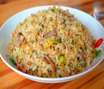 炒大米的做法 炒大米怎么做才好吃 炒大米太粘怎么辦