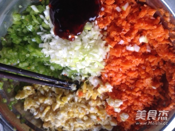 鴛鴦?wù)麸湹淖龇?/ data-x8Iz=