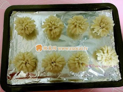 中式酥皮點(diǎn)心花開富貴的做法