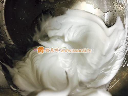 酸奶蛋糕(6寸)的做法