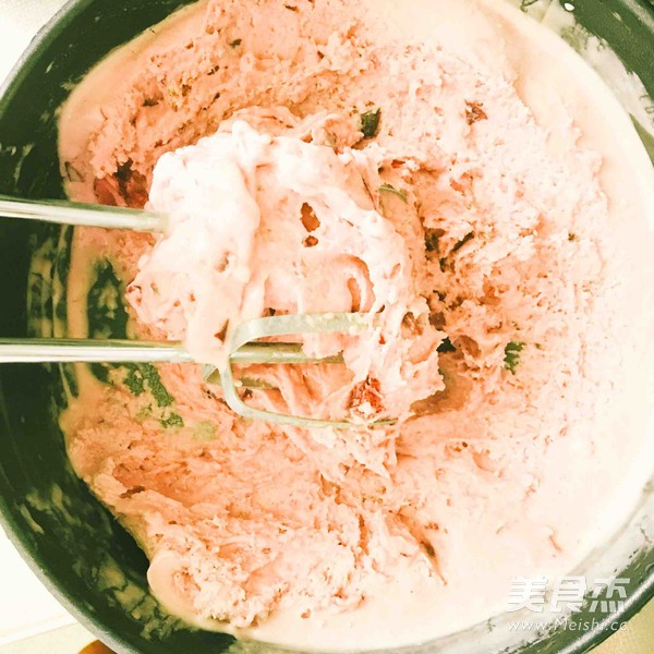 車?yán)遄樱烟遥┍苛艿淖龇?/ data-Sm5k=