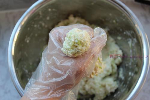 蘿卜豆腐丸子的做法