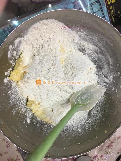 黃油曲奇餅干的做法