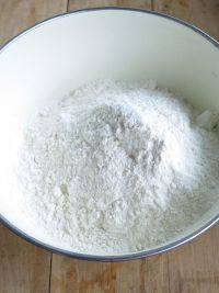 蘿卜素餡蒸餃的做法步驟2