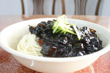 韓國炸醬面,韓國炸醬面的做法圖解