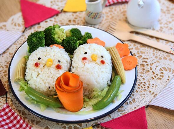 怎么做得意小雞飯團(tuán)？