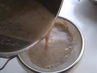 黑豆豆?jié){的做法步驟4