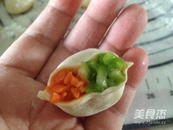 鴛鴦?wù)麸湹淖龇?/ data-6obD=