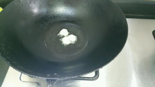 干鍋鯽魚的做法