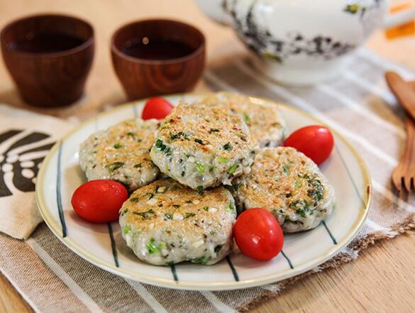 香脆馬蹄煎魚餅怎么做？