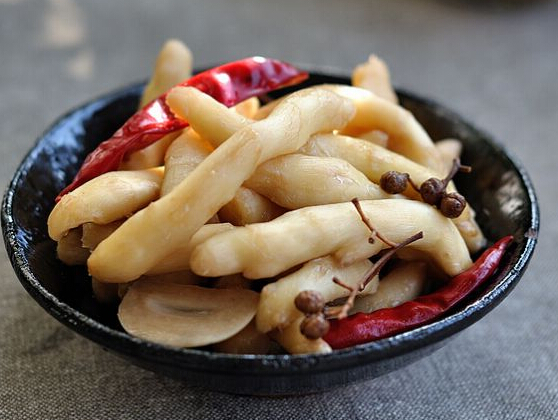 辛辣開胃的腌制姜芽怎么做？