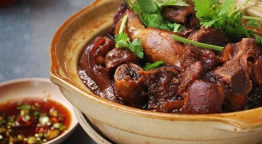 軟嫩Q彈的臺灣鹵豬腳怎么做？