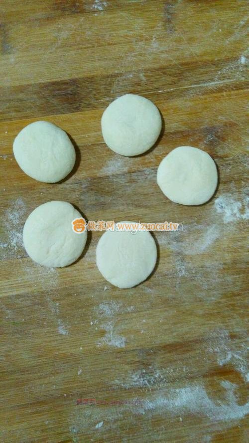 龍利魚(yú)餃子的做法