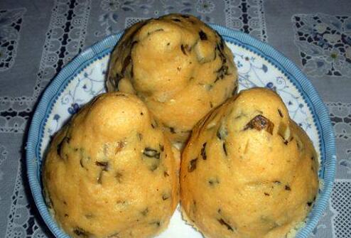 賢像美味的雪菜窩頭怎么做？