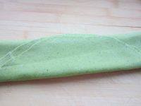 芹菜葉手搟面的做法步驟8