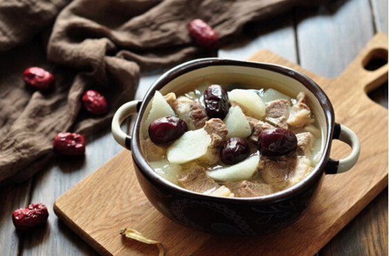 陽虛湯補當(dāng)歸羊肉山藥湯怎么做？