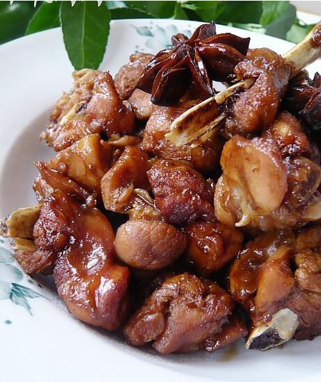 營養(yǎng)豐富紅燒兔怎么做？