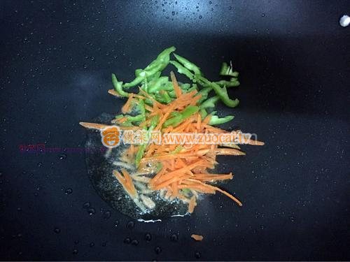 金針菇炒肉絲的做法